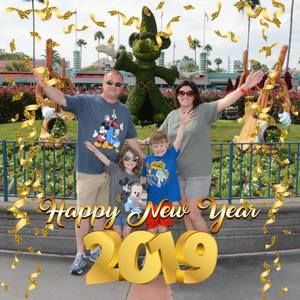 Meet your Posher, Lara